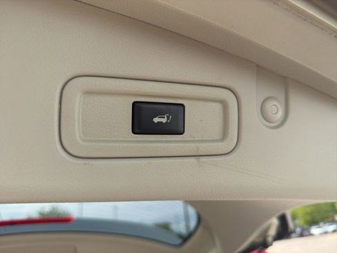 Used 2012 Nissan Murano SL w/ Navigation Pkg AWD/4WD image 19