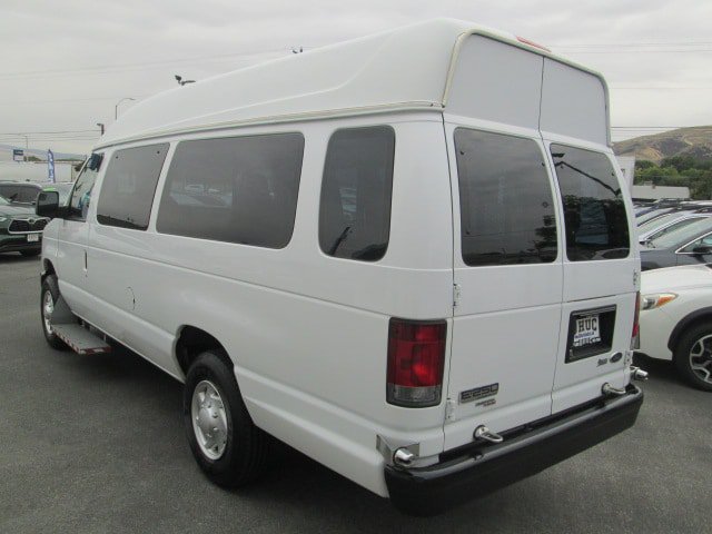 Used 2012 Ford E-250 and Econoline 250 Extended w/ PWR Group RWD image 4
