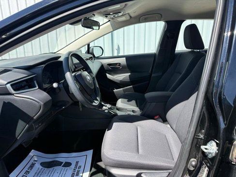 Used 2024 Toyota Corolla LE image 6