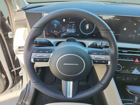 New 2026 Hyundai Tucson SEL image 9