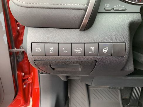 Used 2024 Toyota Camry XSE image 28