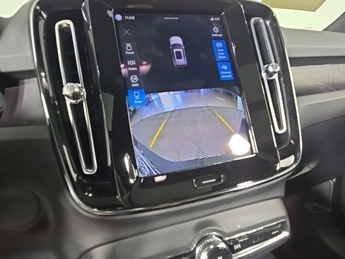 Certified 2023 Volvo XC40 Recharge Ultimate AWD/4WD image 30