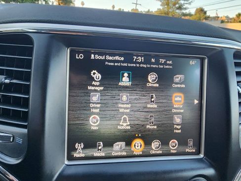 Used 2015 Jeep Grand Cherokee Limited AWD/4WD image 28