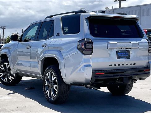 Used 2026 Toyota 4Runner 4WD image 4