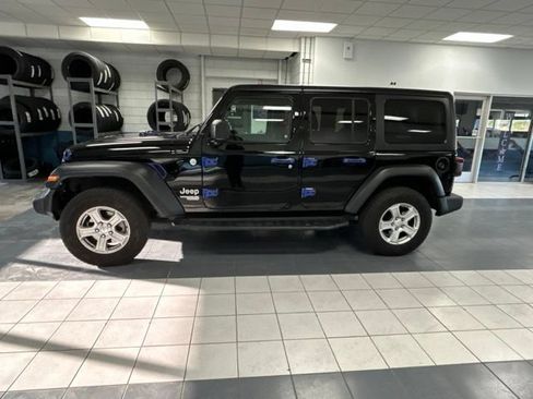 Used 2020 Jeep Wrangler Unlimited Sport S AWD/4WD image 4