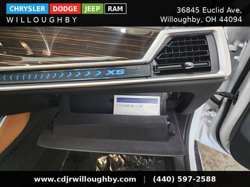 Used 2026 BMW X5 xDrive50e w/ Climate Comfort Package AWD/4WD image 40