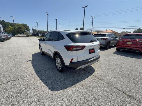 Certified 2025 Ford Escape Active w/ Active Premium Tech Pack AWD/4WD image 3