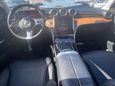 Used 2022 Mercedes-Benz C 300 Sedan image 12