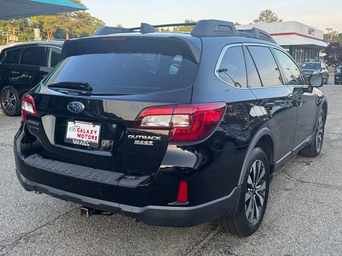 Used 2016 Subaru Outback 2.5i Limited AWD/4WD image 5