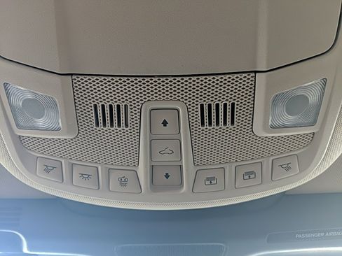 Certified 2022 Lincoln Nautilus Reserve w/ Equipment Group 201A image 26