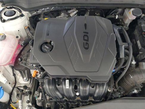 Used 2025 Kia K5 LXS image 8