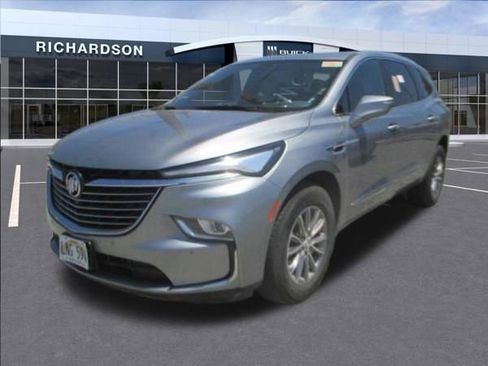 Used 2024 Buick Enclave Premium AWD/4WD image 5