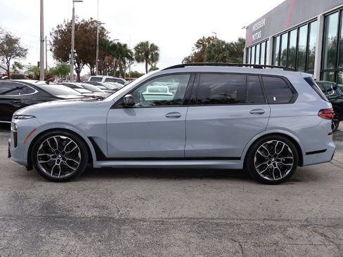 Used 2026 BMW X7 M60i image 21