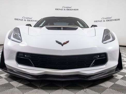Used 2016 Chevrolet Corvette Z06 w/ Z07 Performance Package RWD image 5