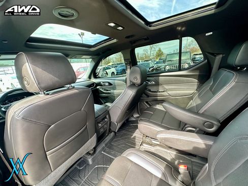 Used 2023 Chevrolet Traverse RS w/ LPO, Floor Liner Package AWD/4WD image 24