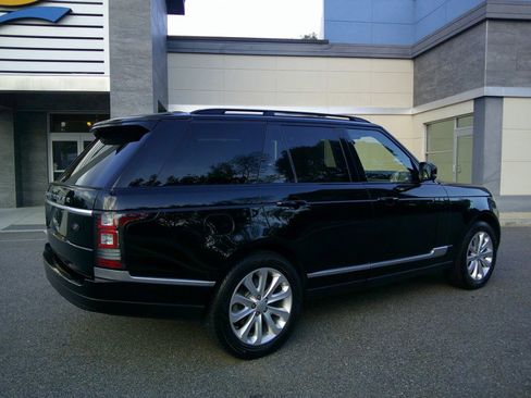 Used 2014 Land Rover Range Rover HSE AWD/4WD image 28