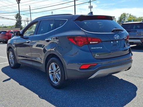 Used 2018 Hyundai Santa Fe Sport w/ 2.4L Value Package 02 AWD/4WD image 4