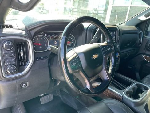 Used 2023 Chevrolet Silverado 3500 High Country w/ Z71 Off-Road Package AWD/4WD image 7
