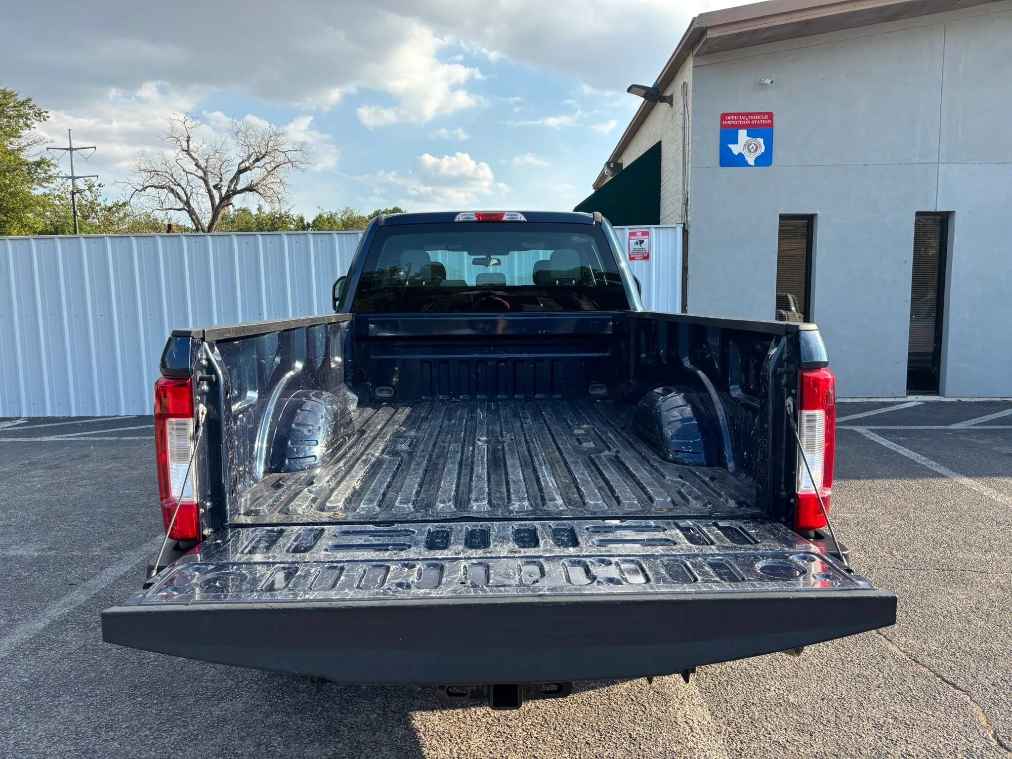 Used 2018 Ford F250 XL w/ Power Equipment Group RWD image 11