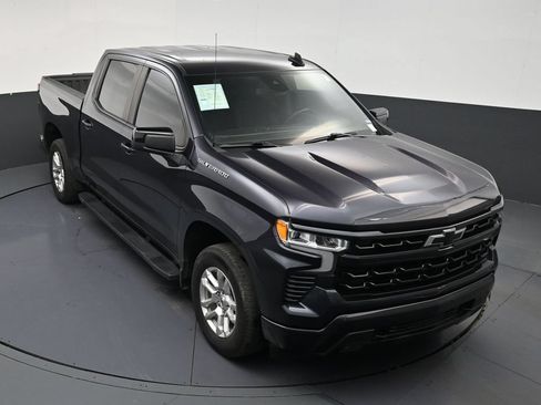 Used 2024 Chevrolet Silverado 1500 RST RWD image 18