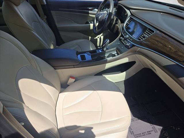 Used 2018 Buick LaCrosse Essence FWD image 20