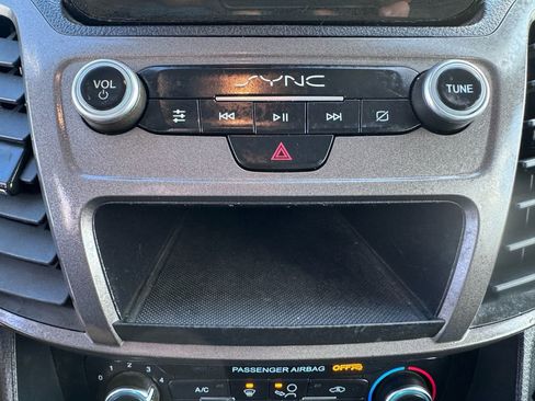 Used 2022 Ford Transit Connect XL w/ CNG/LPG Engine Prep Package image 23