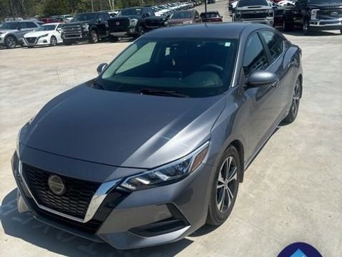 Used 2020 Nissan Sentra SV image 1