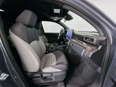 Used 2025 Toyota Tacoma TRD Sport image 27