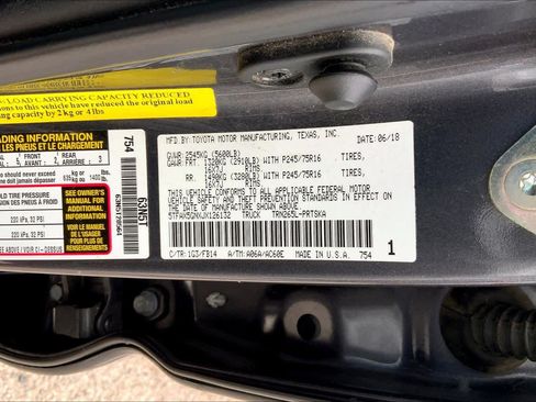 Used 2018 Toyota Tacoma SR w/ SR Convenience Package RWD image 33