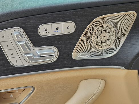 Used 2024 Mercedes-Benz GLS 450 4MATIC image 21