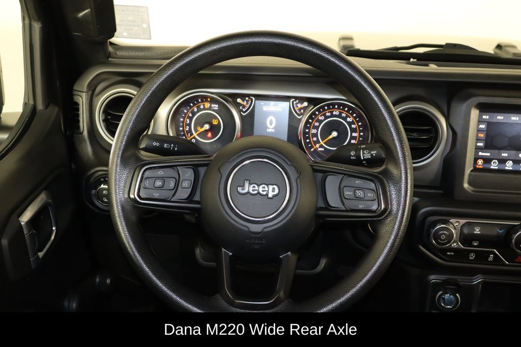 Used 2022 Jeep Gladiator Sport AWD/4WD image 7