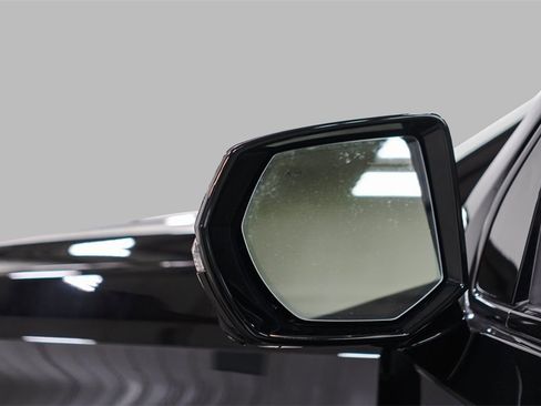 Used 2025 Cadillac Escalade Sport w/ Touring Package image 43