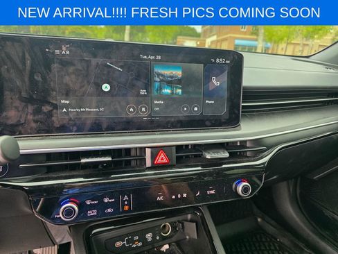 Used 2025 Kia K5 GT-Line w/ GT-Line Premium Package FWD image 11