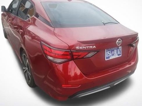 Used 2023 Nissan Sentra SR FWD image 6