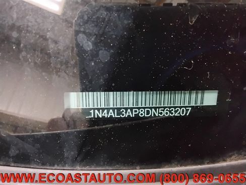 Used 2013 Nissan Altima 2.5 S FWD image 18