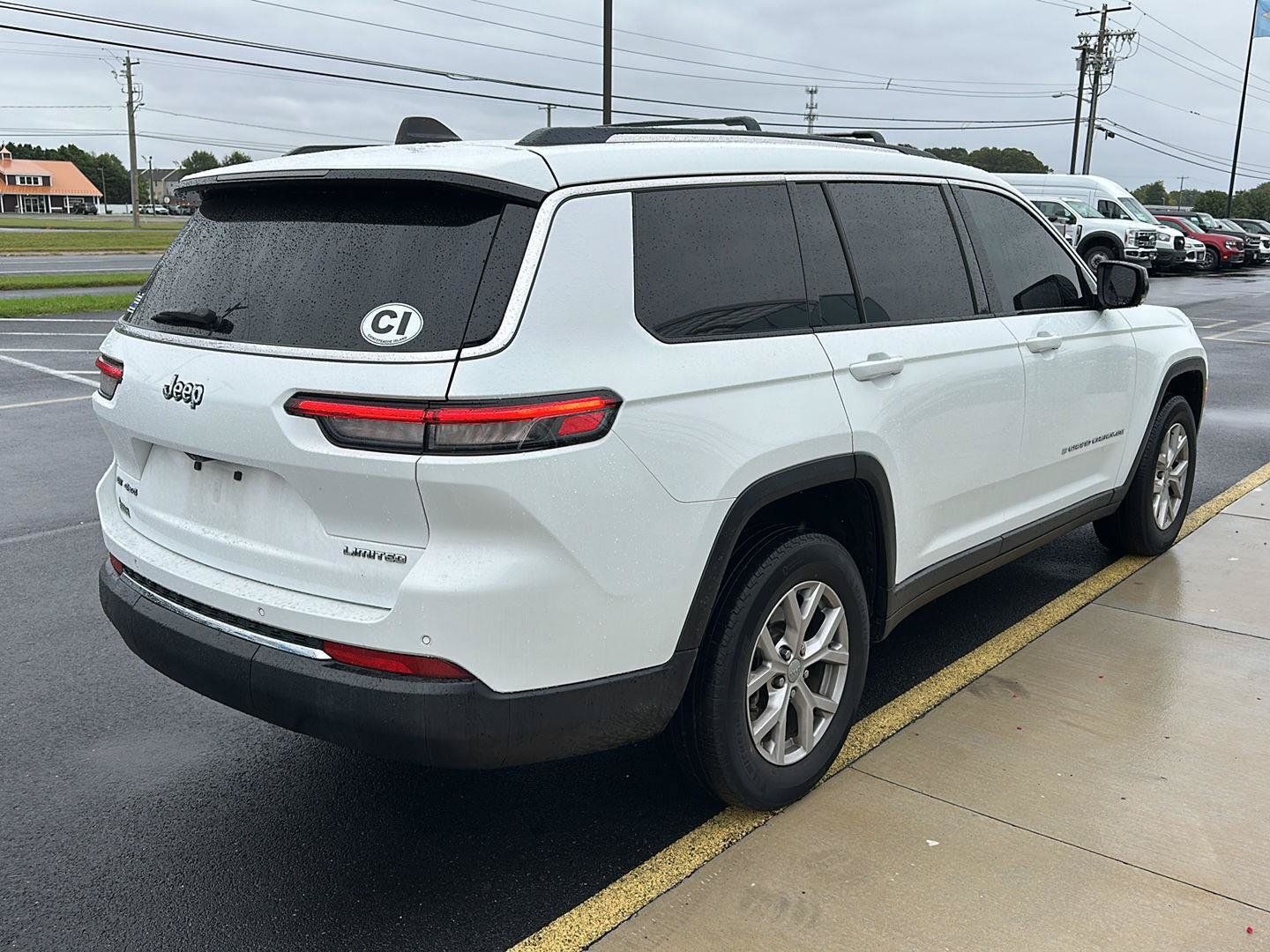 Used 2021 Jeep Grand Cherokee L Limited AWD/4WD image 5