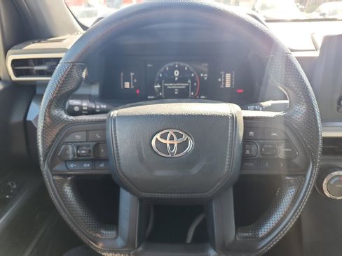 Used 2024 Toyota Tacoma SR5 AWD/4WD image 20