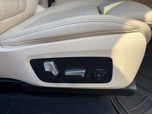 Used 2019 BMW X3 xDrive30i w/ M Sport Package 2 AWD/4WD image 8