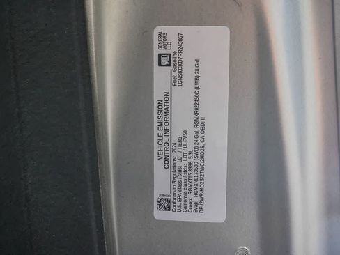 Used 2024 Chevrolet Suburban LT AWD/4WD image 27