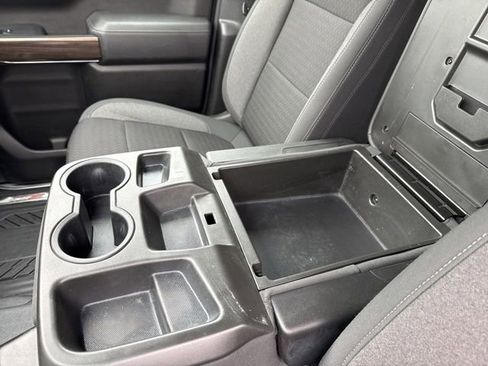 Used 2021 Chevrolet Silverado 1500 RST AWD/4WD image 21