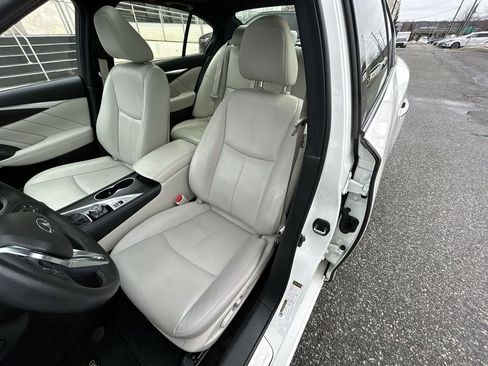 Certified 2023 INFINITI Q50 Sensory image 15