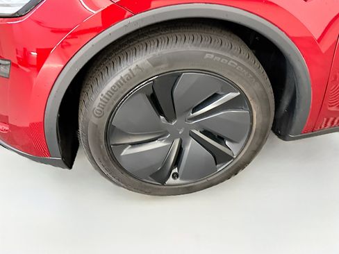 Used 2026 Tesla Model Y Long Range AWD/4WD image 11