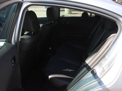 Used 2016 Acura ILX FWD image 5