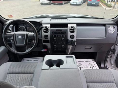 Used 2011 Ford F150 XLT w/ XLT Chrome Pkg RWD image 19