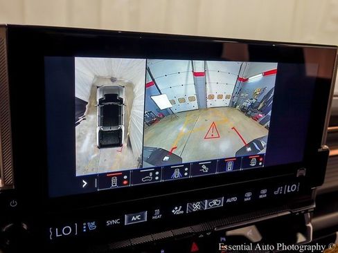 New 2025 GMC Hummer EV 3X image 17