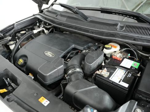 Used 2013 Ford Explorer XLT image 53