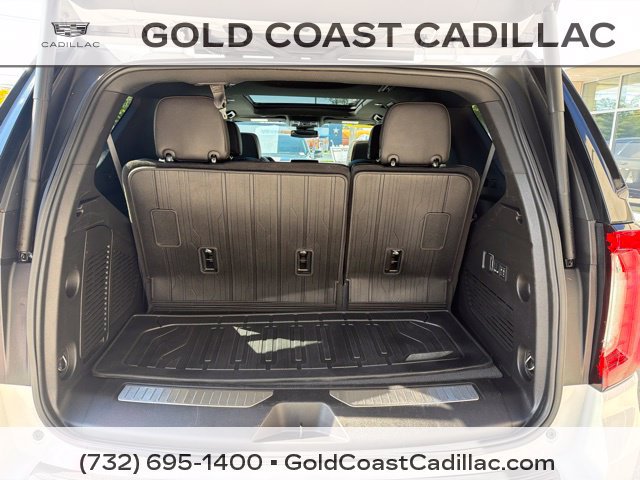 Used 2024 GMC Yukon AT4 w/ LPO, Floor Liner Package AWD/4WD image 14