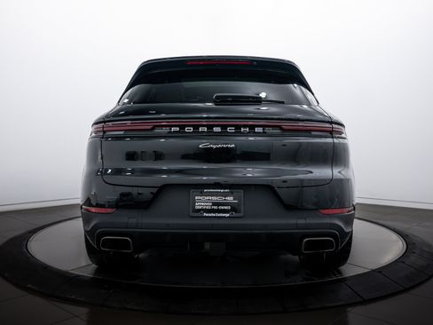 Certified 2026 Porsche Cayenne image 6