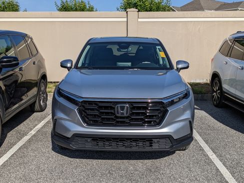 Used 2025 Honda CR-V EX-L image 2