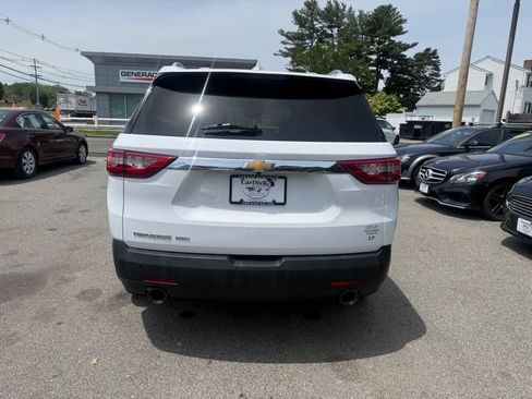 Used 2018 Chevrolet Traverse LT w/ LPO, Floor Liner Package AWD/4WD image 6